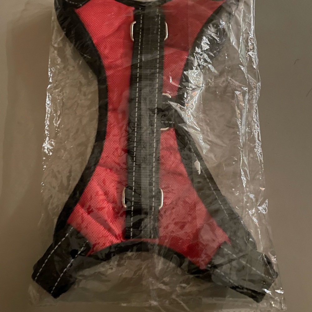 PetSafe Red and Black Dog Harness NWT